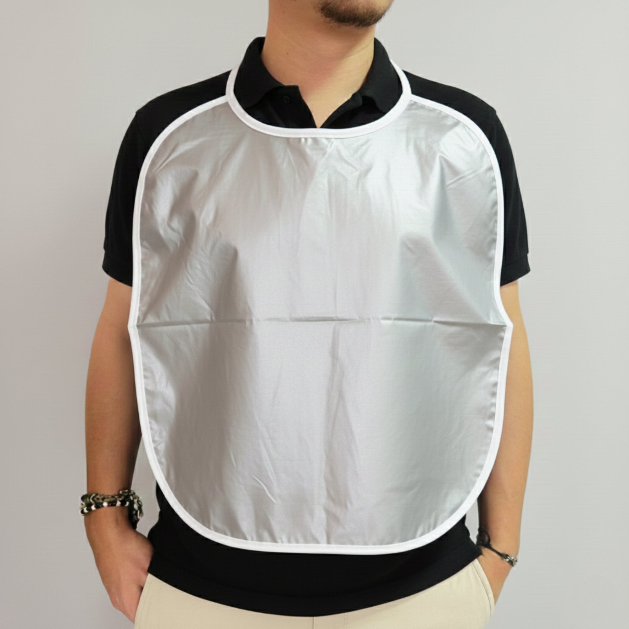 Babero plástico omi en suaviplast (c4)